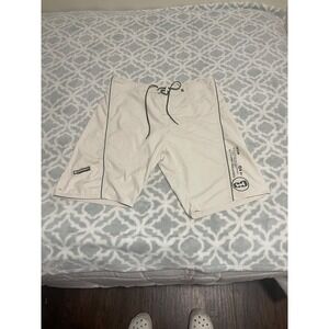 Counter Culture Mens Board Shorts Size 36 Cream Cargo Pocket Graphic Surf Trunks